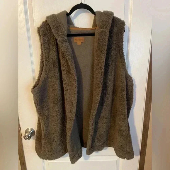 Koolaburra by Ugg brown‎ hooded soft fury vest size 3xl - Picture 1 of 4